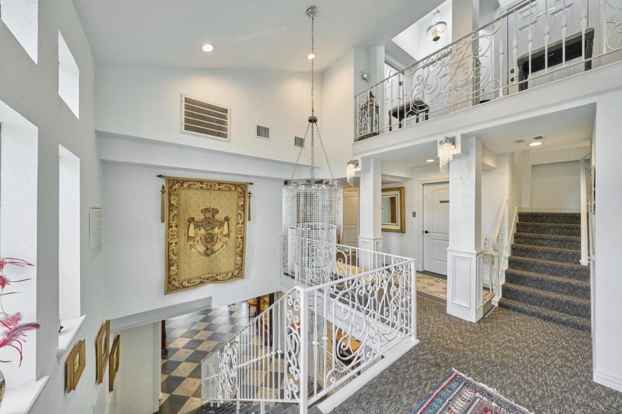 Villa With 8 Bedrooms And Heated Swimming Pool Houston Kültér fotó